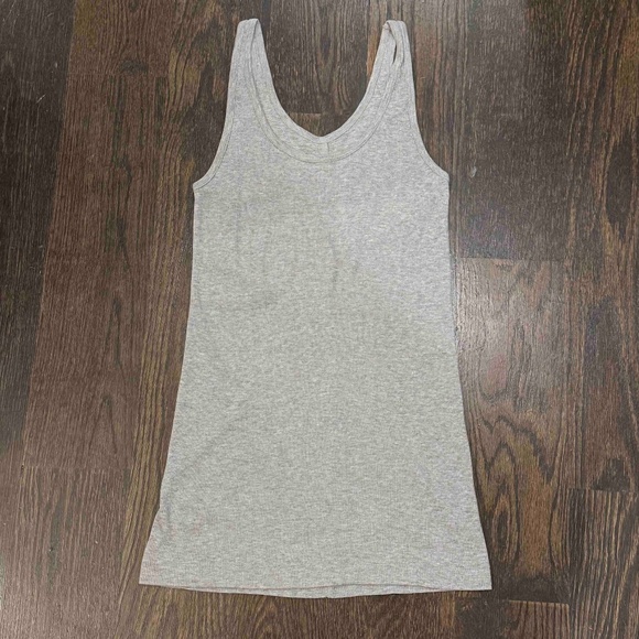 NWT Vince Womens Ribbed Sleeveless Scoop Neck Tank Top Gray Size L - Picture 1 of 9